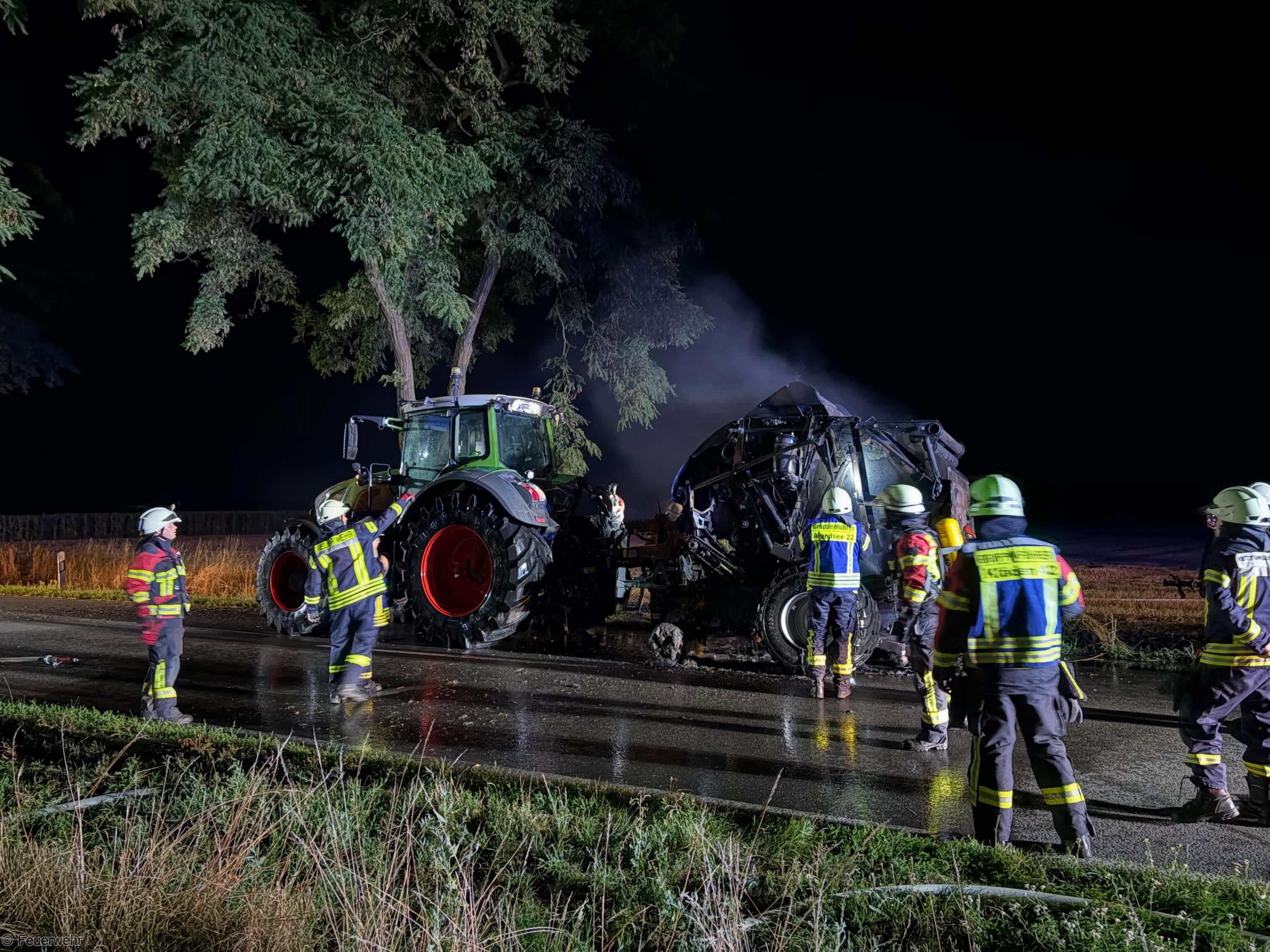 Einsatzfoto Brand B: brennende ...